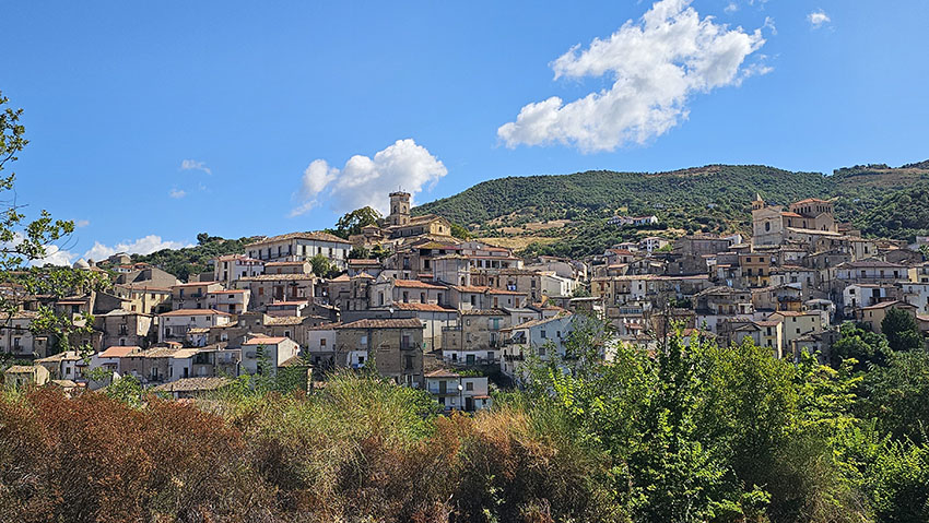 Luzzi